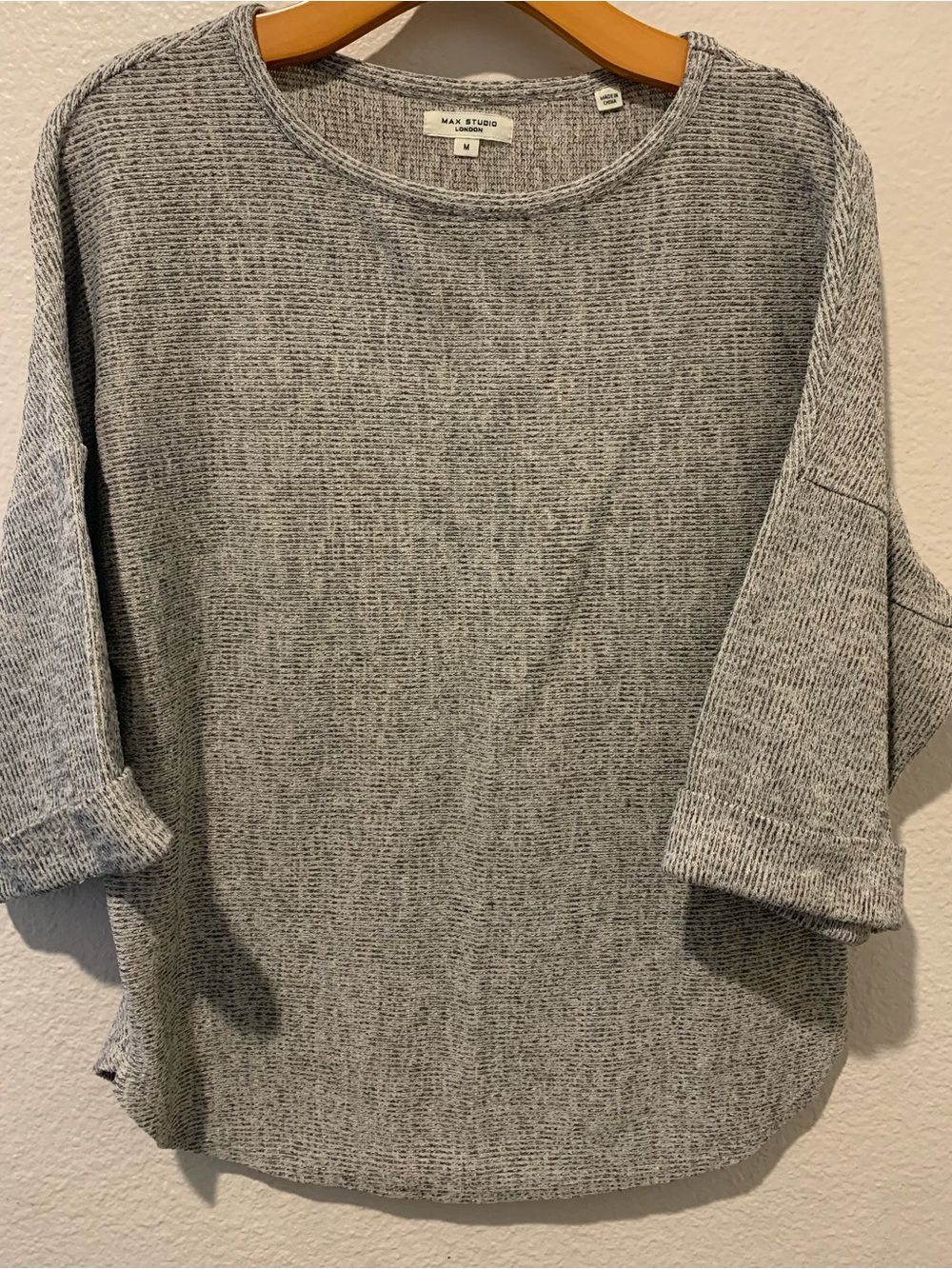 Max Studio Light Gray Textured Crewneck Sweater